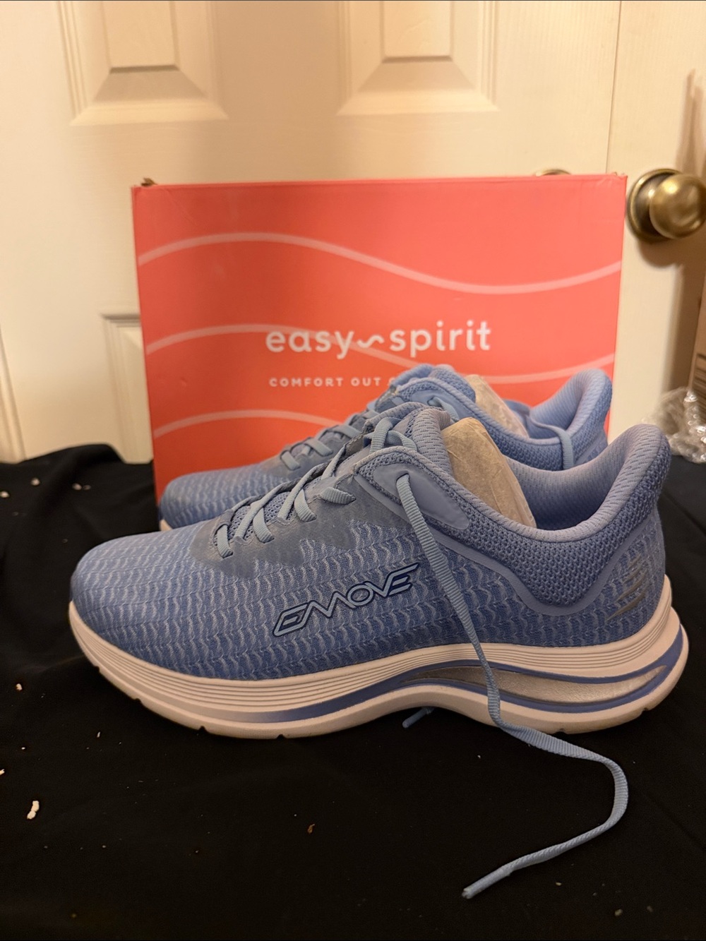 Easy Spirit EVOVE Light Blue Women's Walking Sneakers hardly worn